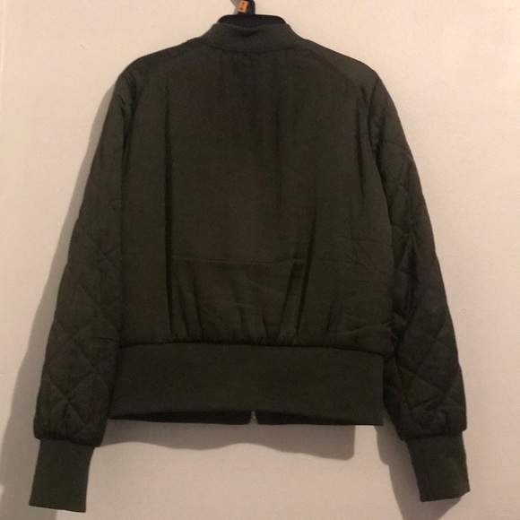 Jacket - Picture 2 of 3